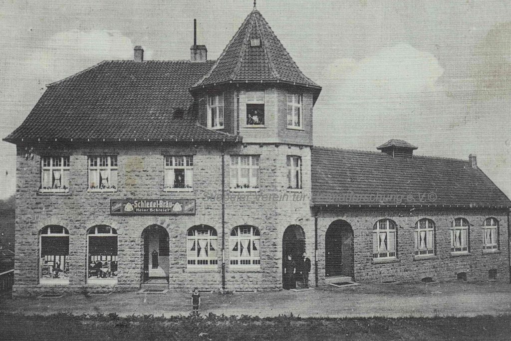 Das 1913 erbaute neue Haus Schreier (Postkarte 1914)