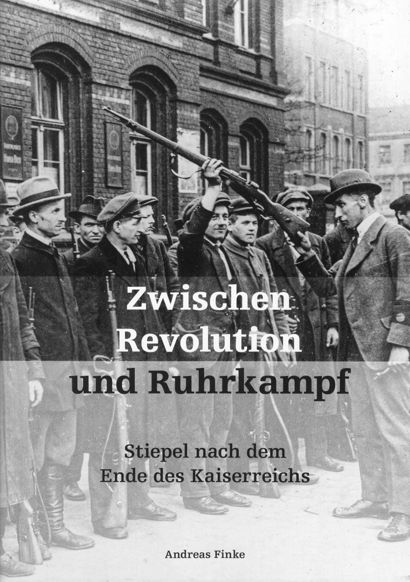 Umschlag: Zwischen Revolution und Ruhrkampf
