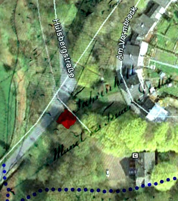 Überlagerung alte und neue Karte: Gebäude "Fahrenholt" in rot eingefärbt